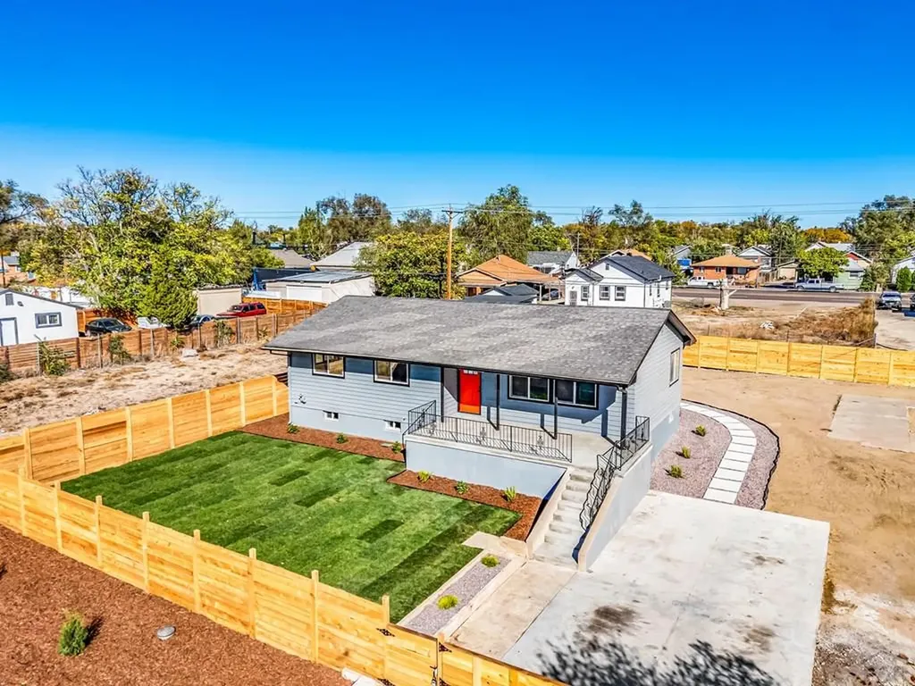 1719 E 3rd Street Pueblo CO 81001