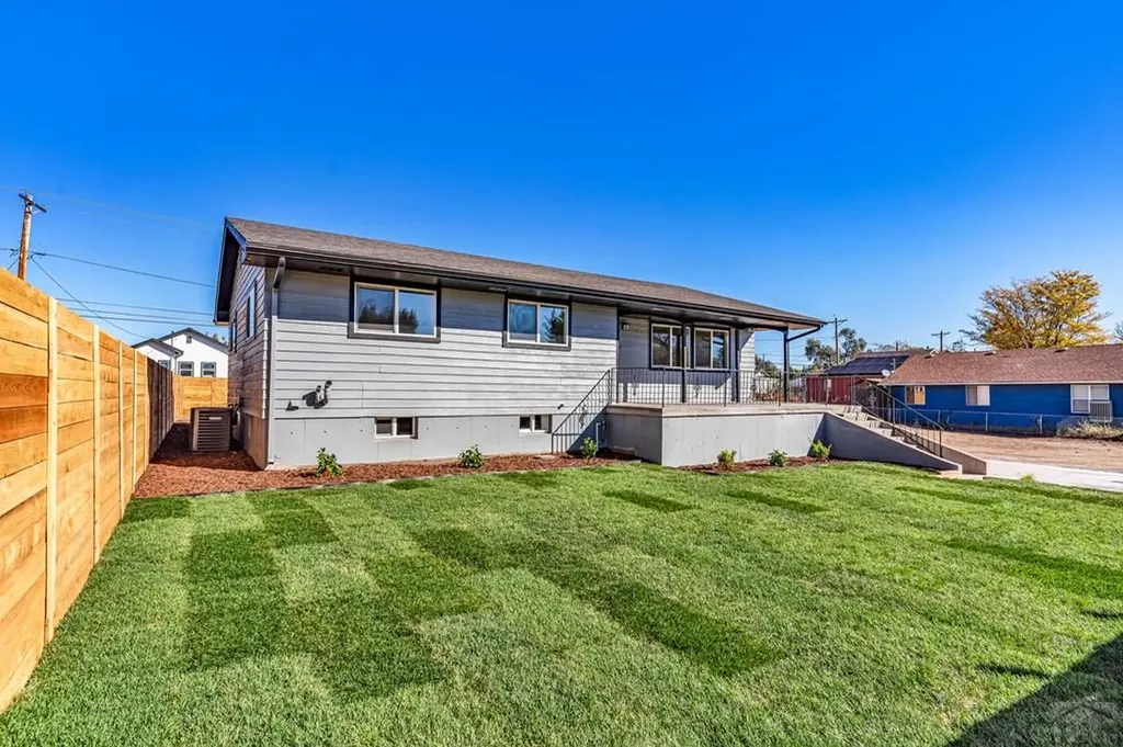 1719 E 3rd Street Pueblo CO 81001