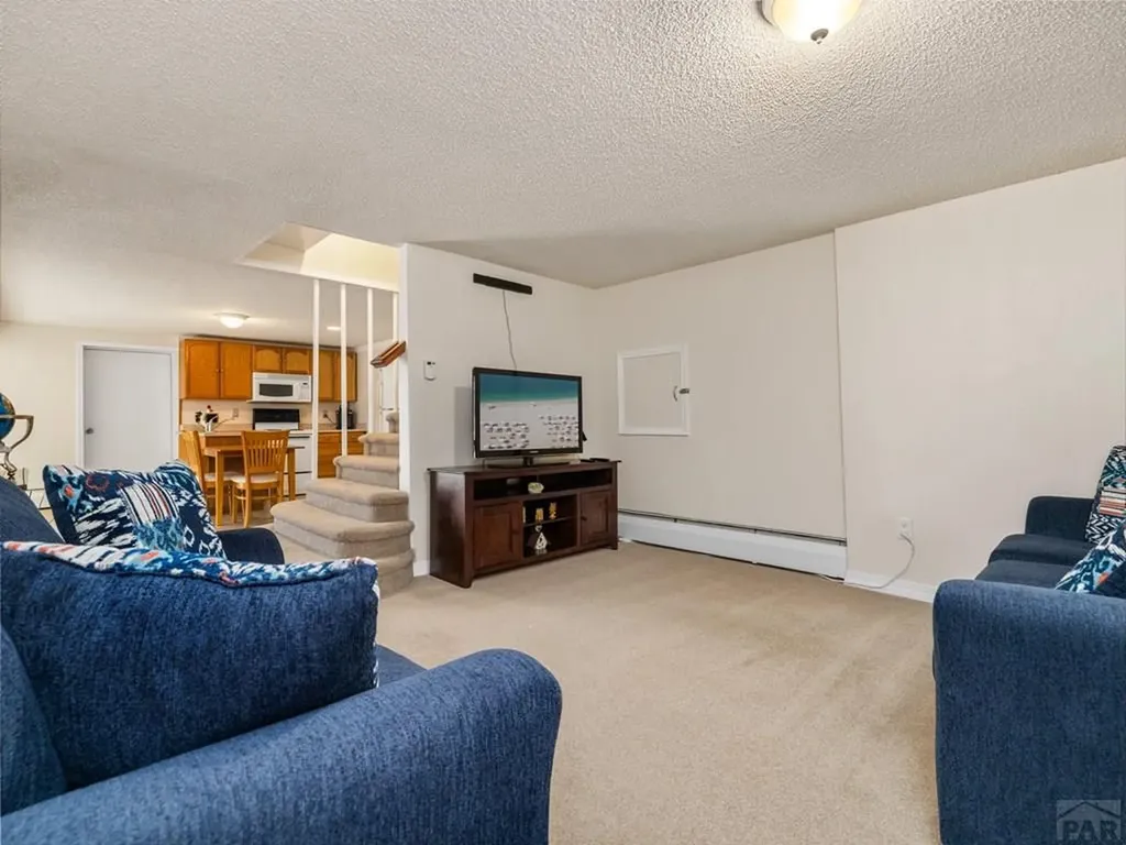 20 Robertson Road Pueblo CO 81001