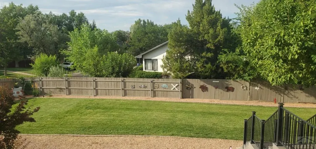 20 Robertson Road Pueblo CO 81001