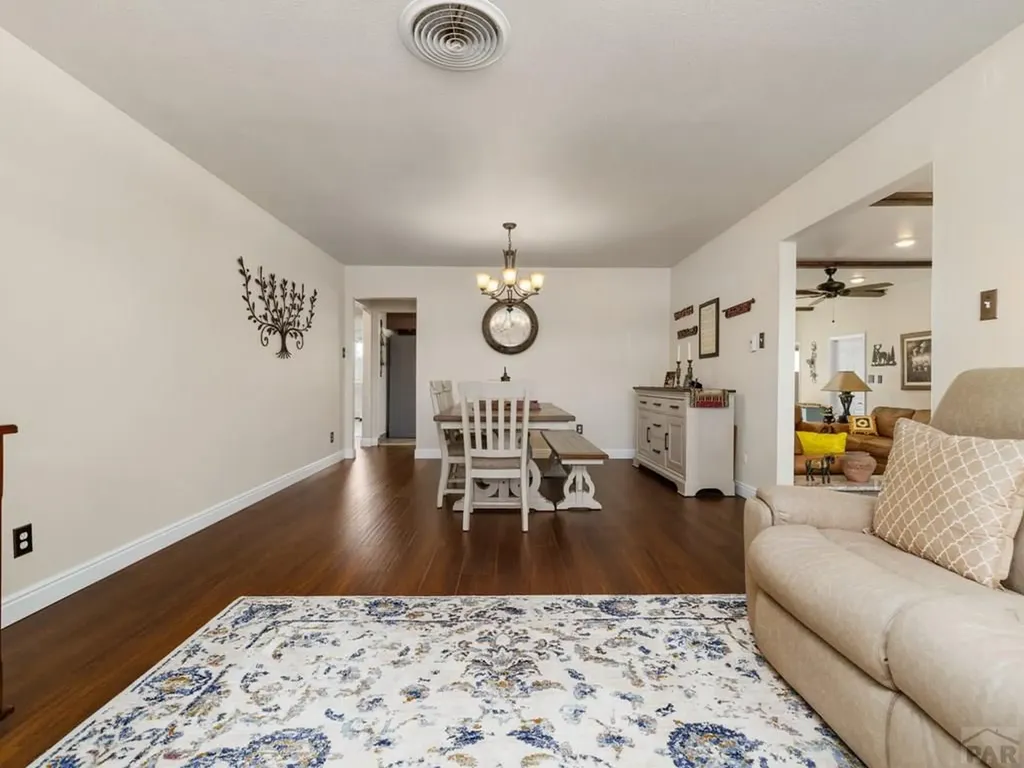 20 Robertson Road Pueblo CO 81001