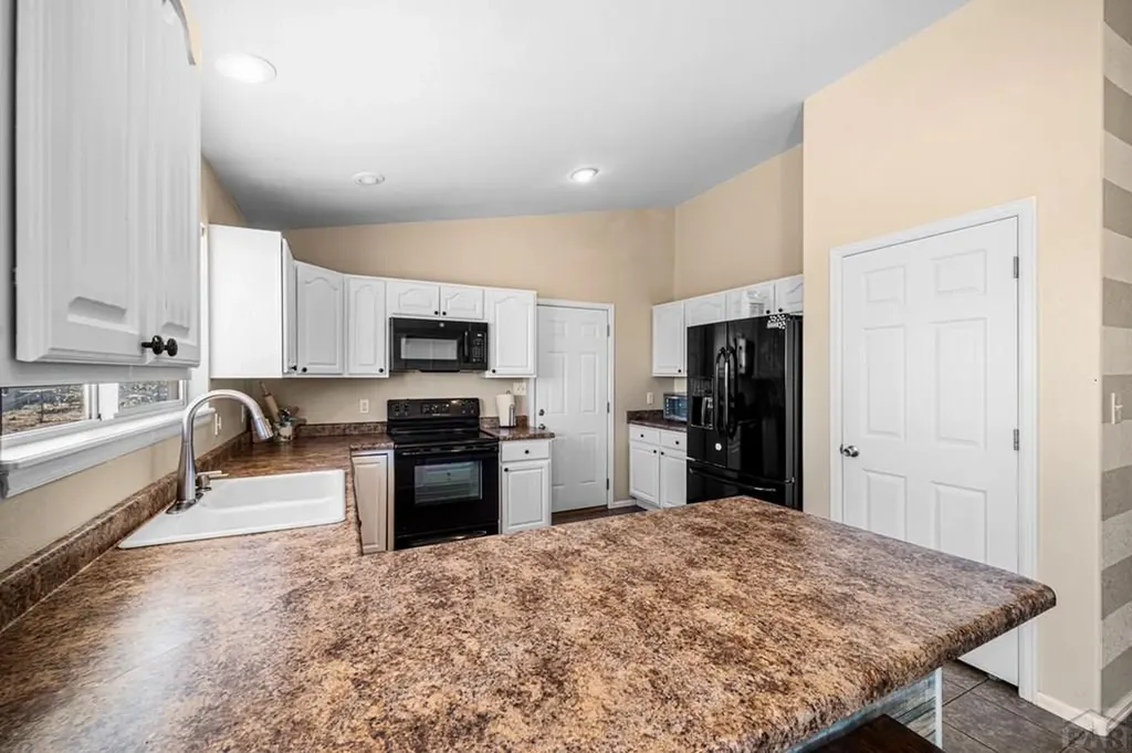 1337 E Kiva Drive Pueblo West CO 81007