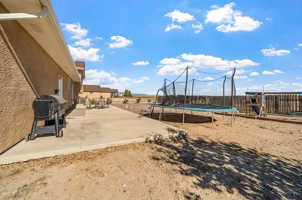 1337 E Kiva Drive Pueblo West CO 81007