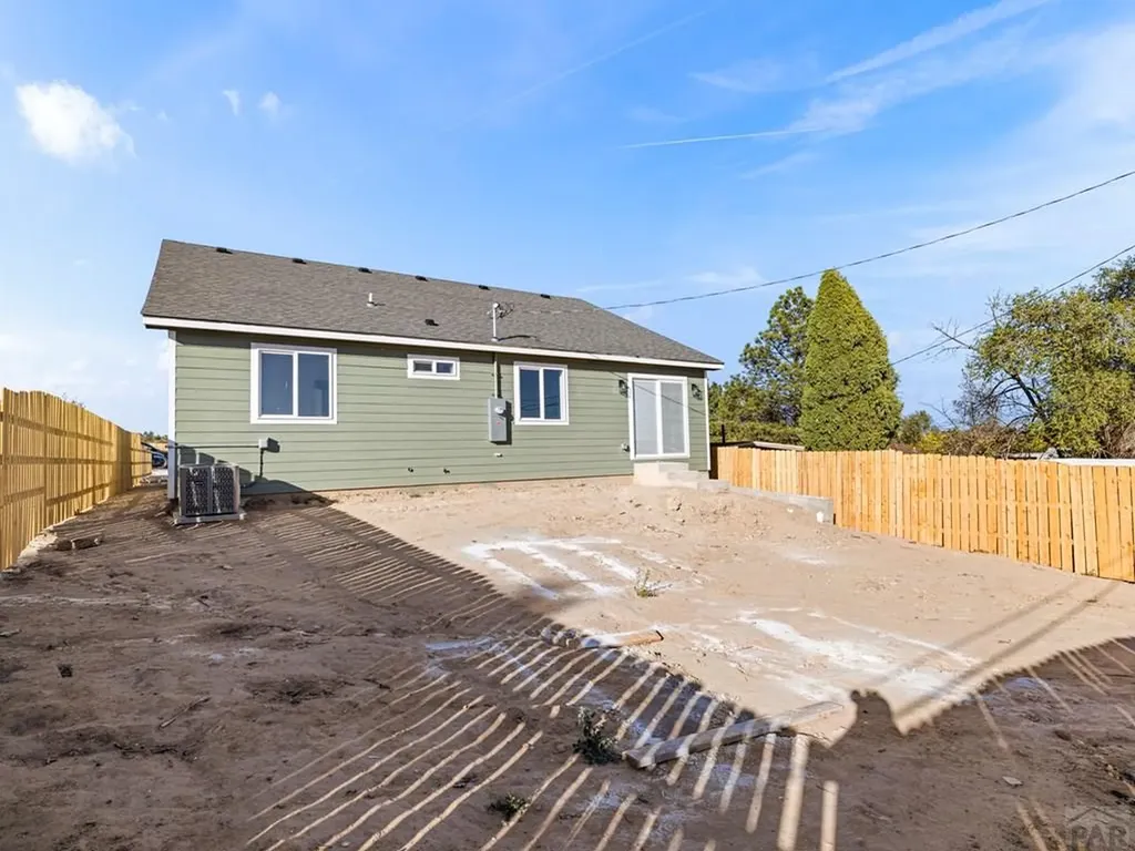 1510 Grenadillo Street Pueblo CO 81001