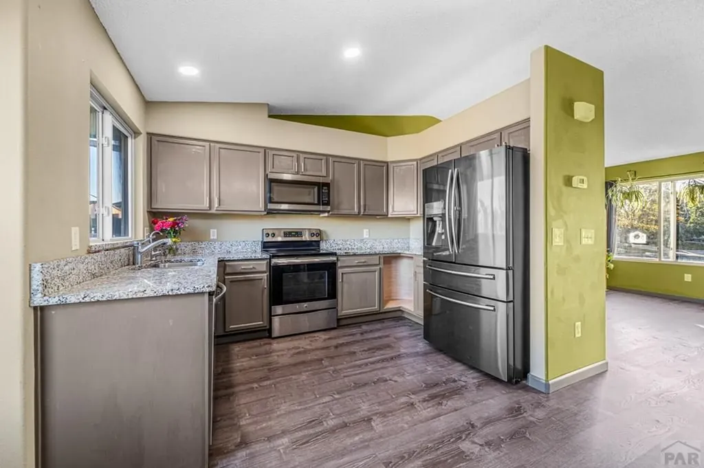 4290 Daylilly Drive Colorado Springs CO 80916