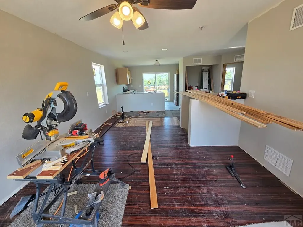 5228 Cuerno Verde Boulevard Colorado City CO 81019