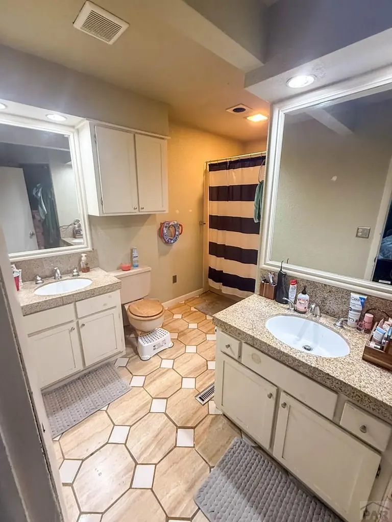 508 Willow Valley Drive Lamar CO 81052