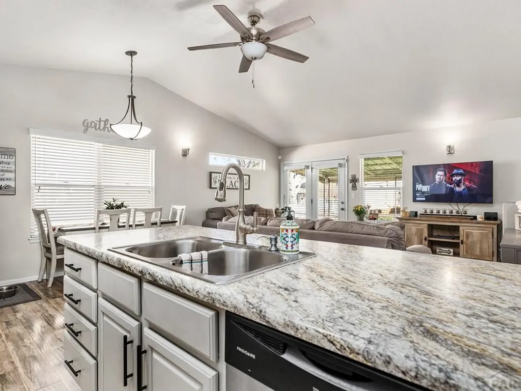 190 Kingsley Avenue Pueblo CO 81005