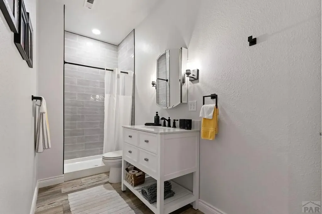 1507 Lynn Meadows Drive Pueblo CO 81005