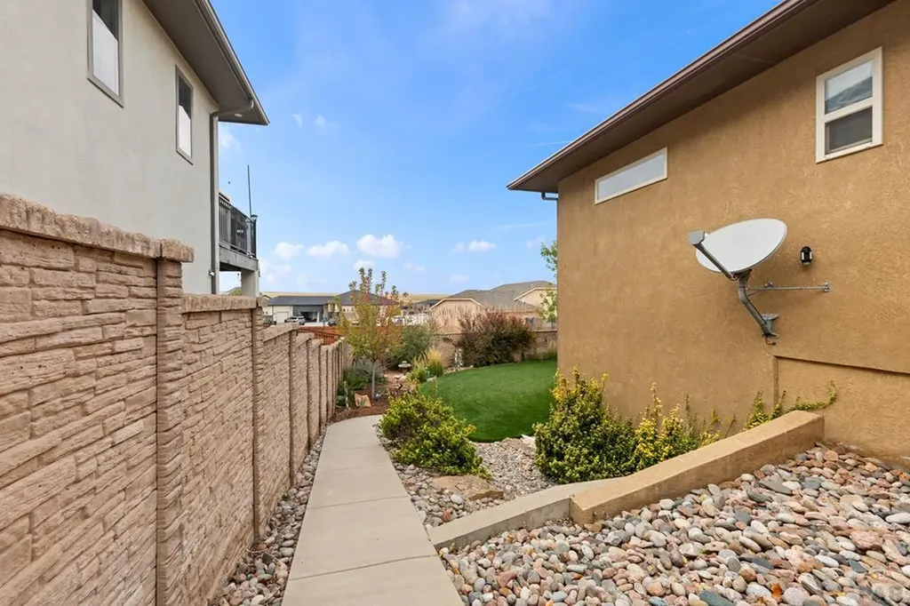 1507 Lynn Meadows Drive Pueblo CO 81005