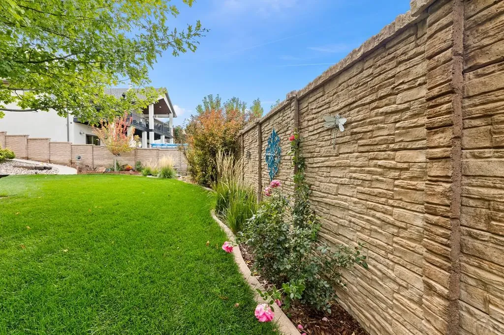 1507 Lynn Meadows Drive Pueblo CO 81005