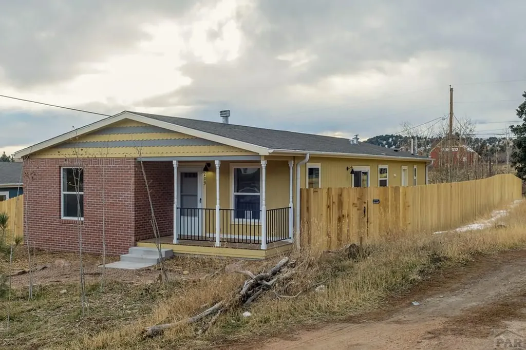 209 Main Street Cripple Creek CO 80813