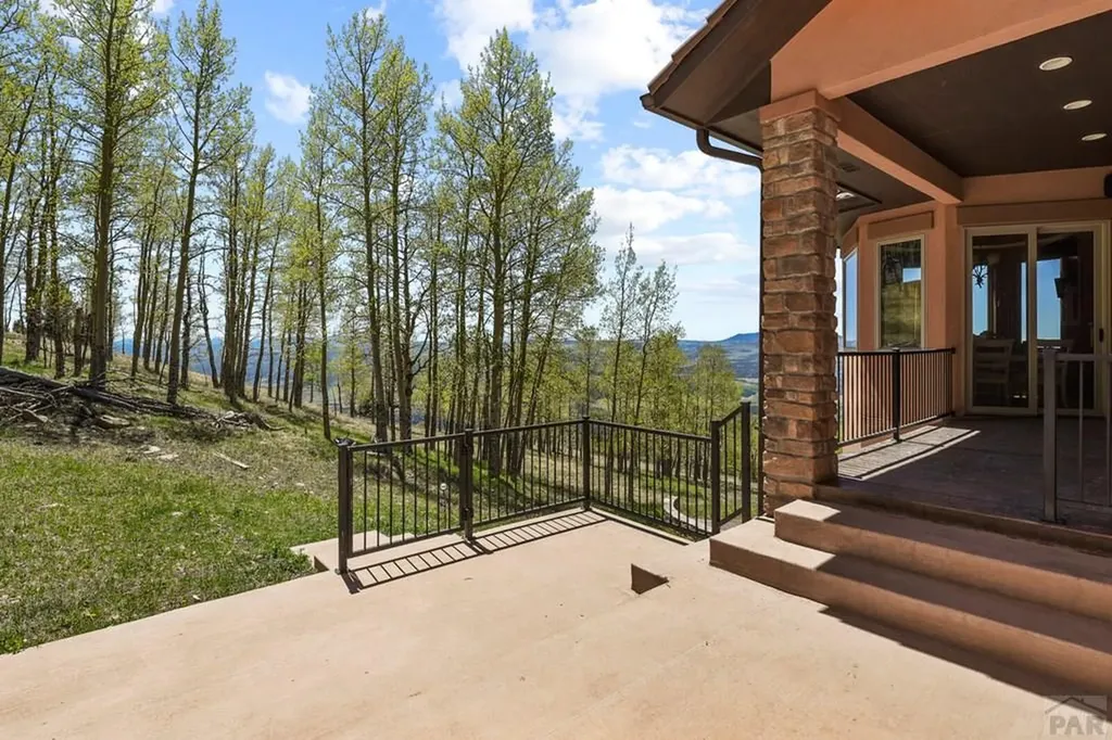 2017 County Road 1 Road Cripple Creek CO 80813