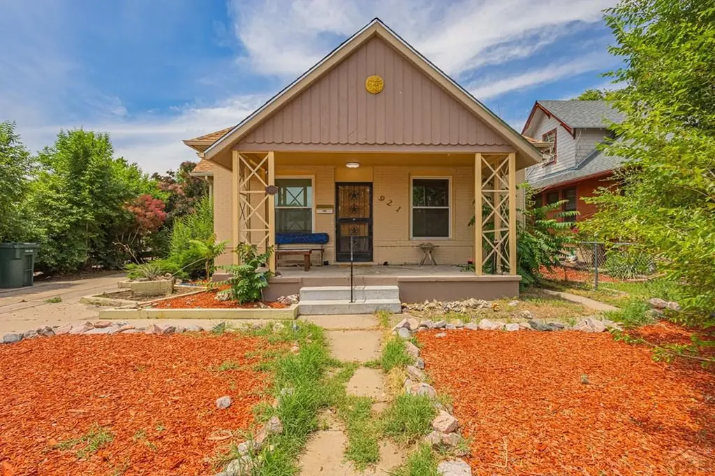 921 Lake Avenue Pueblo CO 81004