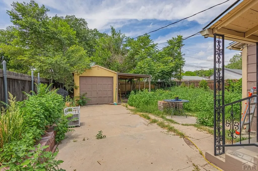 921 Lake Avenue Pueblo CO 81004