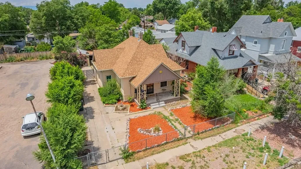 921 Lake Avenue Pueblo CO 81004