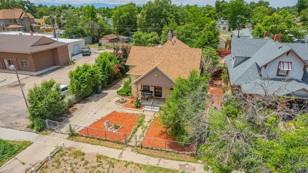 921 Lake Avenue Pueblo CO 81004