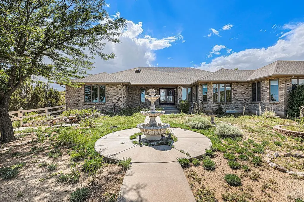 5775 N I-25 Pueblo CO 81008