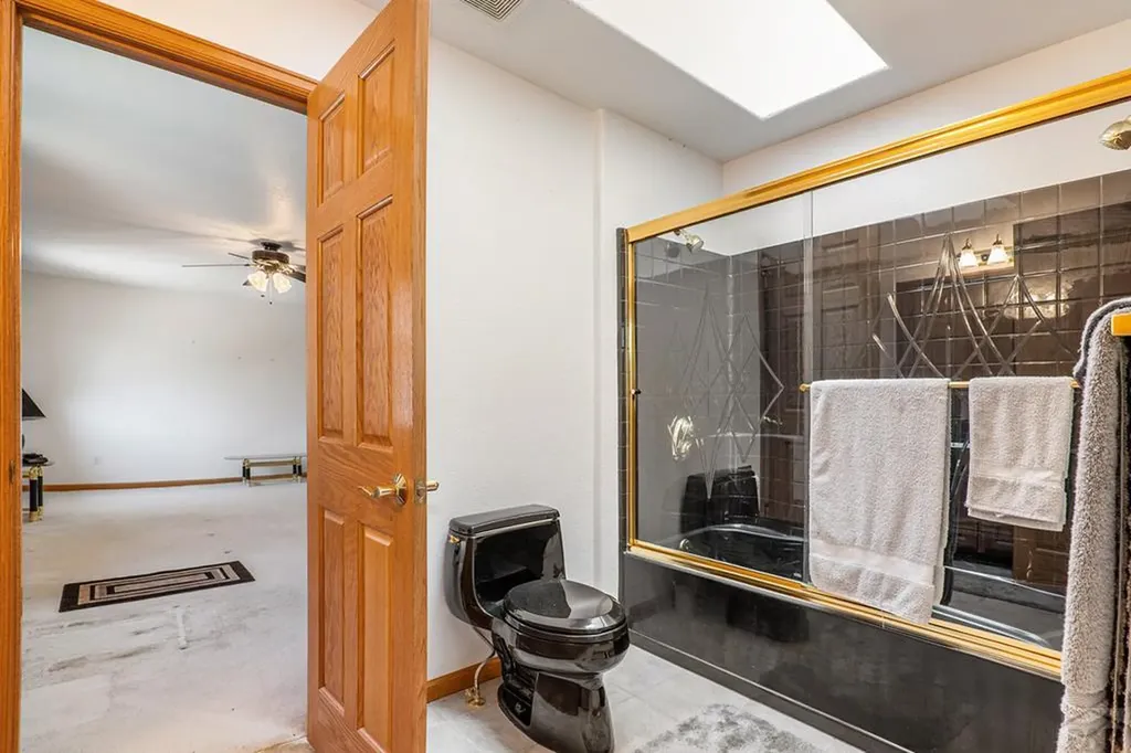 5775 N I-25 Pueblo CO 81008