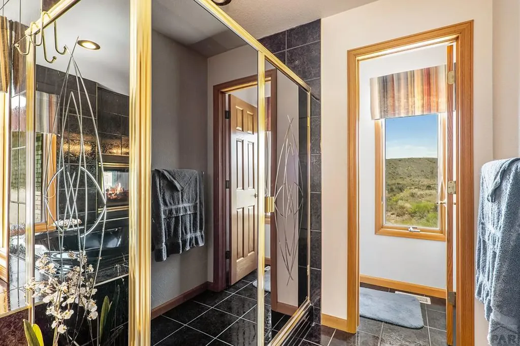 5775 N I-25 Pueblo CO 81008