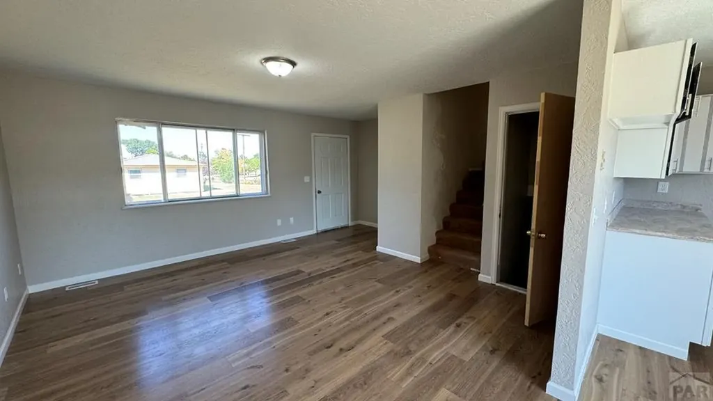 102 W 26th Street La Junta CO 81050