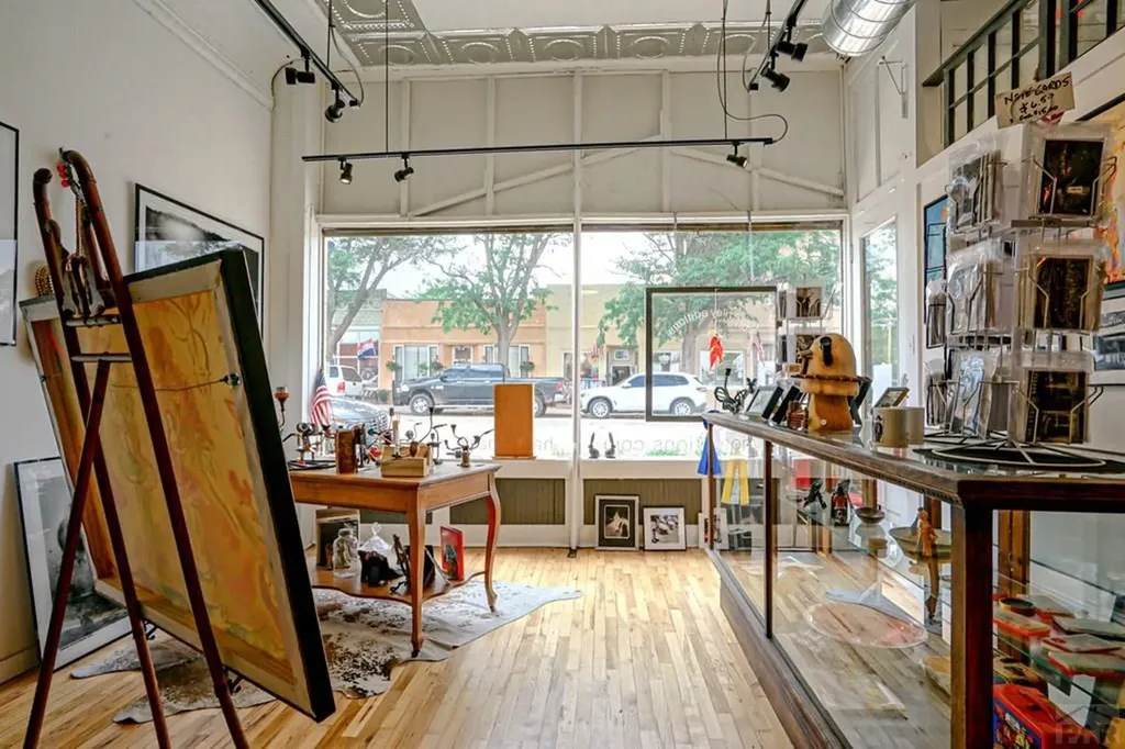 203 S Main Street La Veta CO 81055