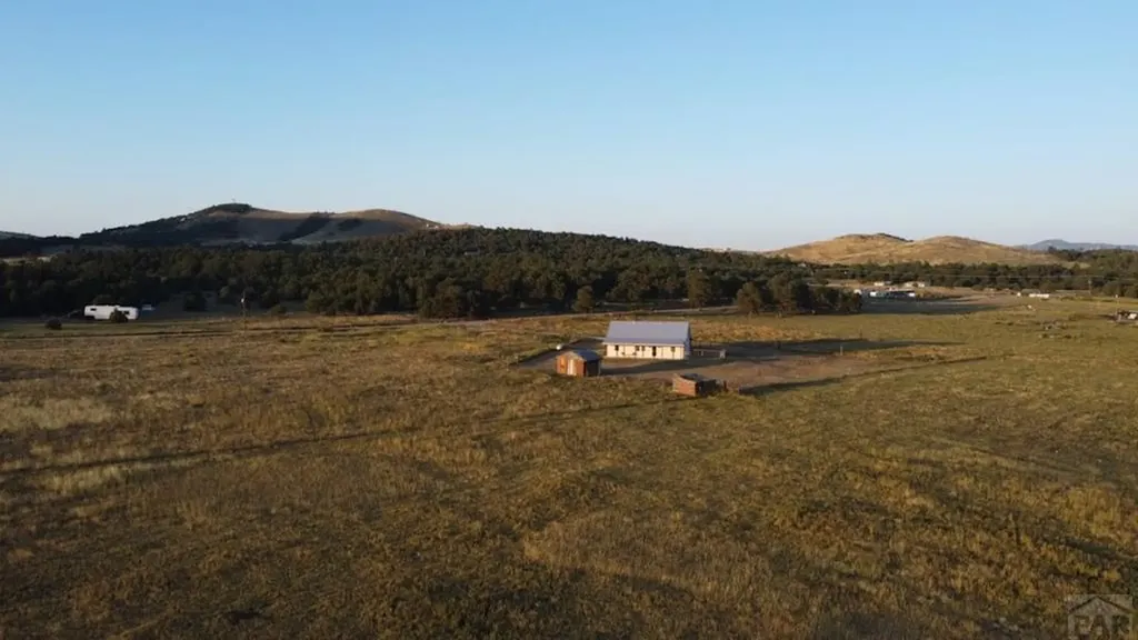 2576 L Path Cotopaxi CO 8122