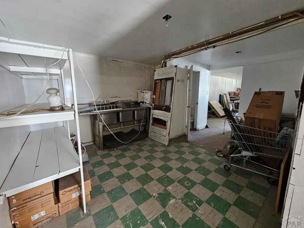 701 W Oak Street Lamar CO 81052