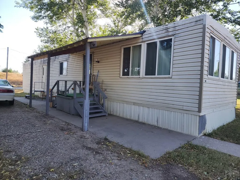 502 E Cedar Street Lamar CO 81052