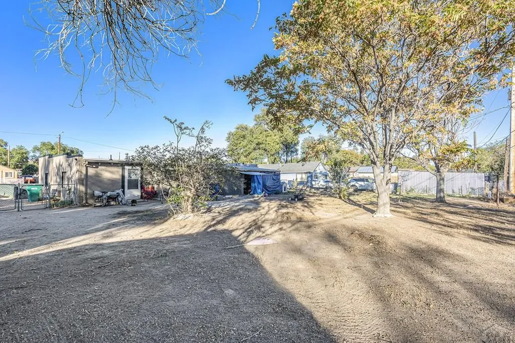 2106 E 8th Street Pueblo CO 81001