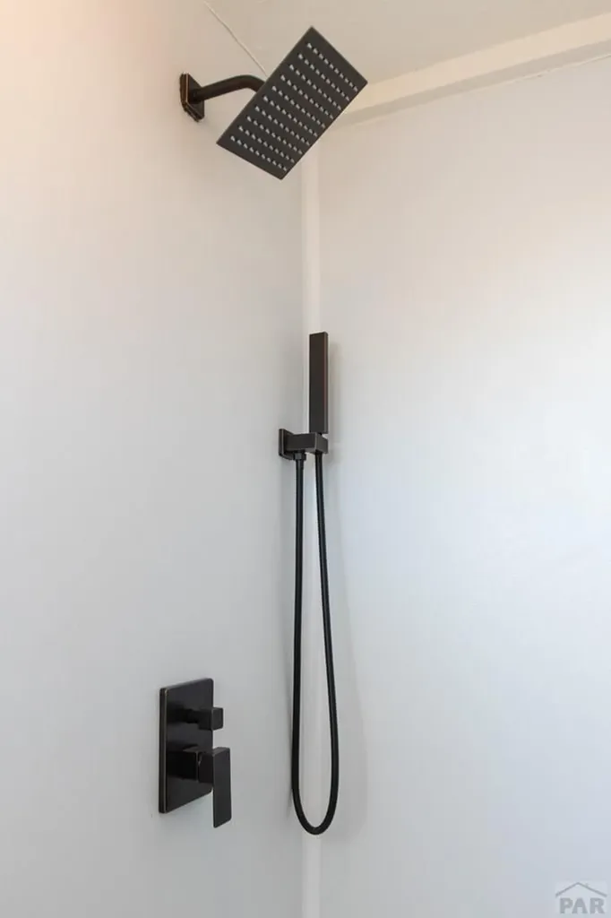 19 Sovereign Circle Pueblo CO 81005