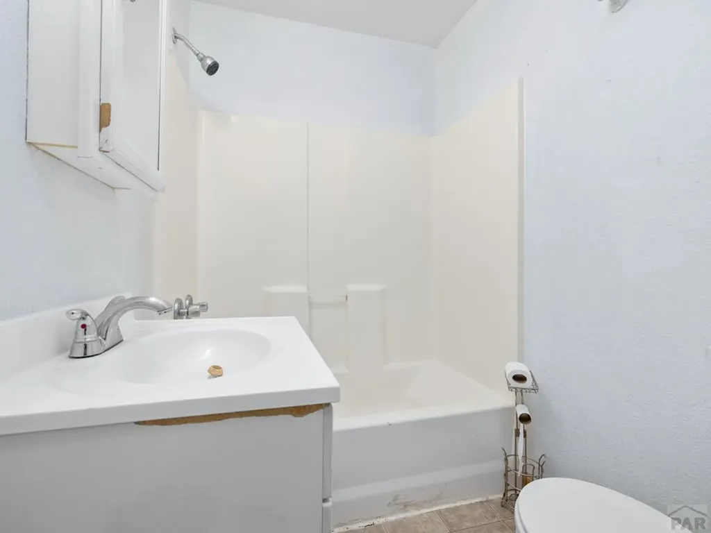 217 Veta Avenue Pueblo CO 81004