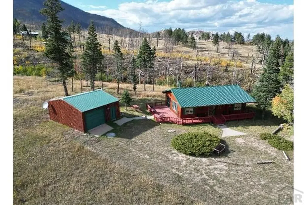 71 Shires Circle La Veta CO 81055