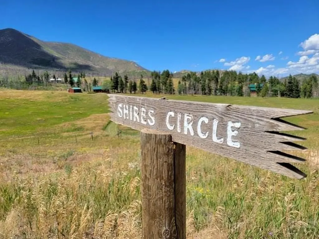 71 Shires Circle La Veta CO 81055