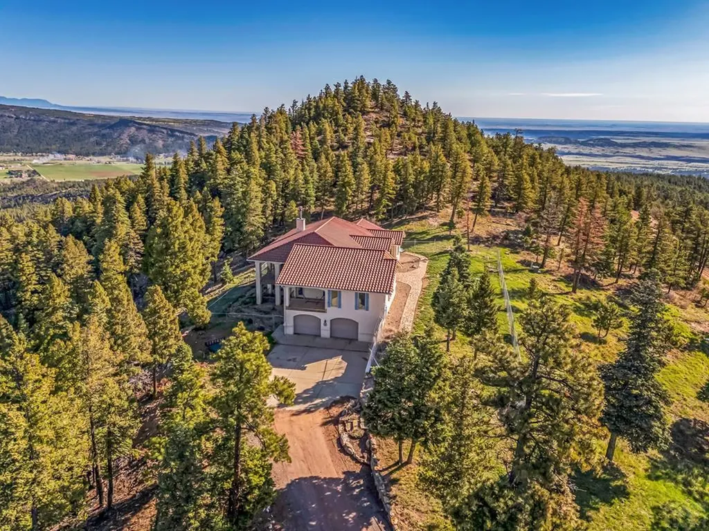 8760 Ridge Road Beulah CO 81023