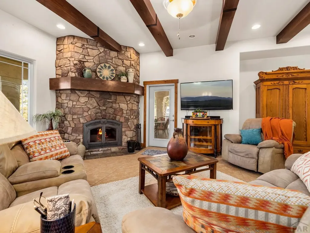 8760 Ridge Road Beulah CO 81023