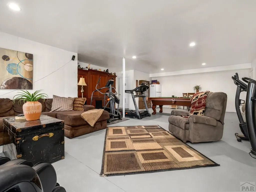 8760 Ridge Road Beulah CO 81023