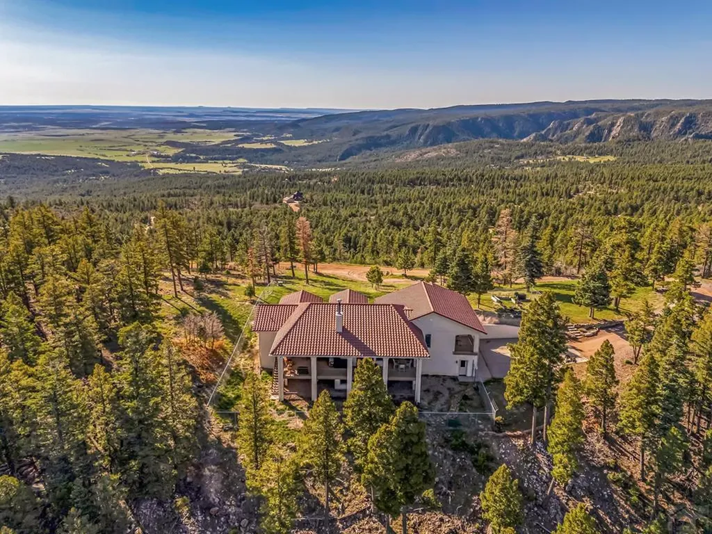 8760 Ridge Road Beulah CO 81023