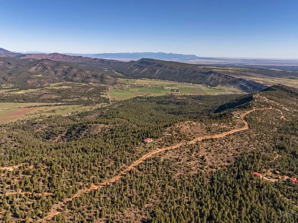 8760 Ridge Road Beulah CO 81023