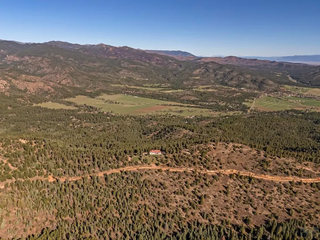 8760 Ridge Road Beulah CO 81023