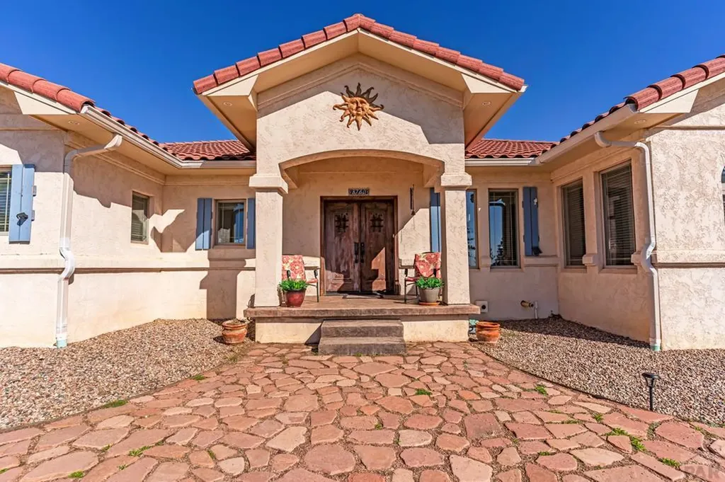 8760 Ridge Road Beulah CO 81023