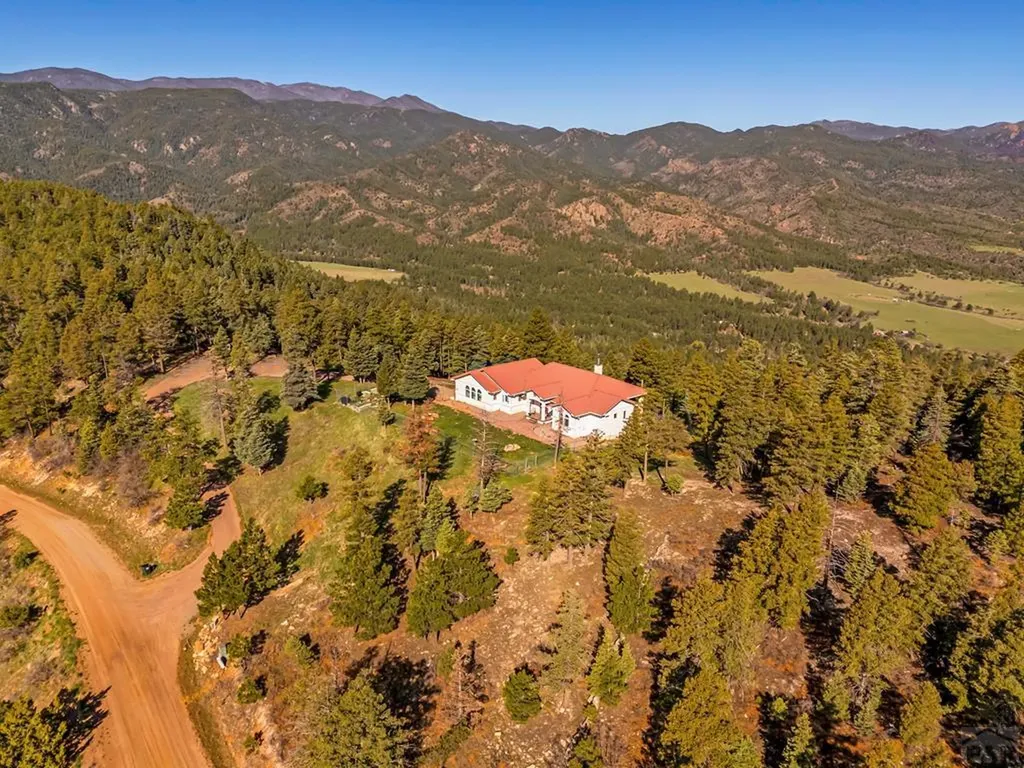 8760 Ridge Road Beulah CO 81023
