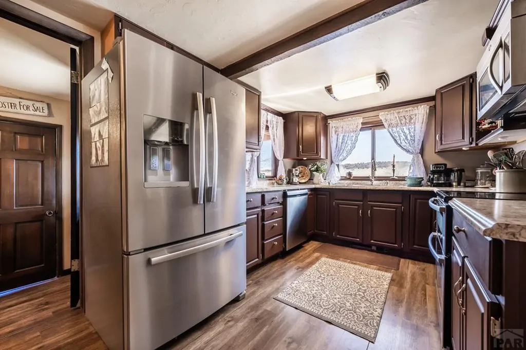 8419 3r Road Beulah CO 81023