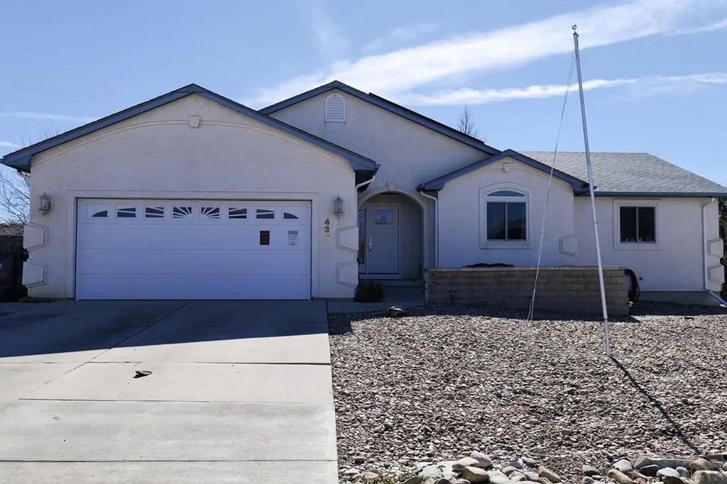 438 W Fairway Drive Pueblo West CO 81007