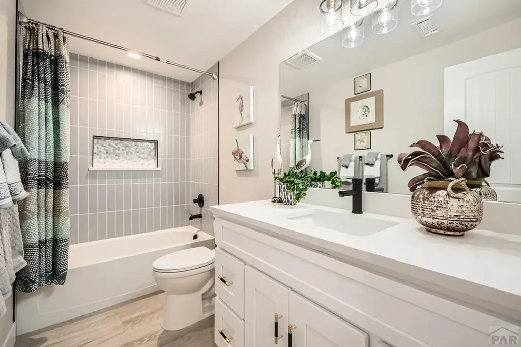 1172 N Picketwire Lane Pueblo West CO 81007