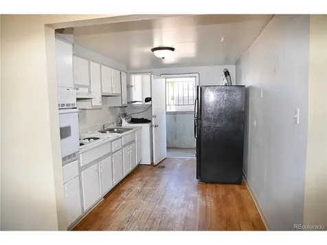 1042 S Grove Street Denver CO 80219