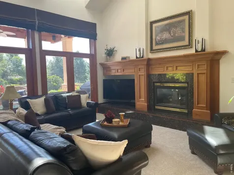 7688 Crestview Drive Niwot CO 80504