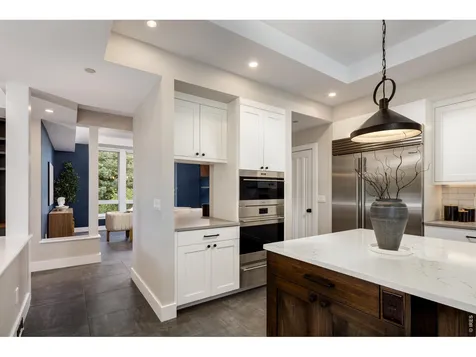 7271 Longview Drive Niwot CO 80503
