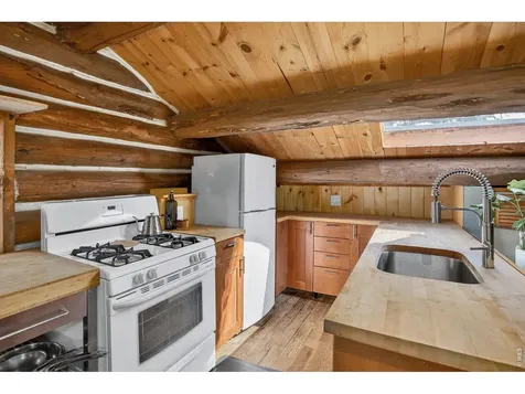 470 Weaver Drive Boulder CO 80302