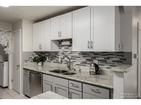 7624 Gray Way Arvada CO 80003